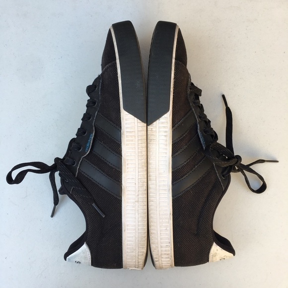 ADIDAS Men’s Sneakers Black Size 11 - Picture 2 of 6